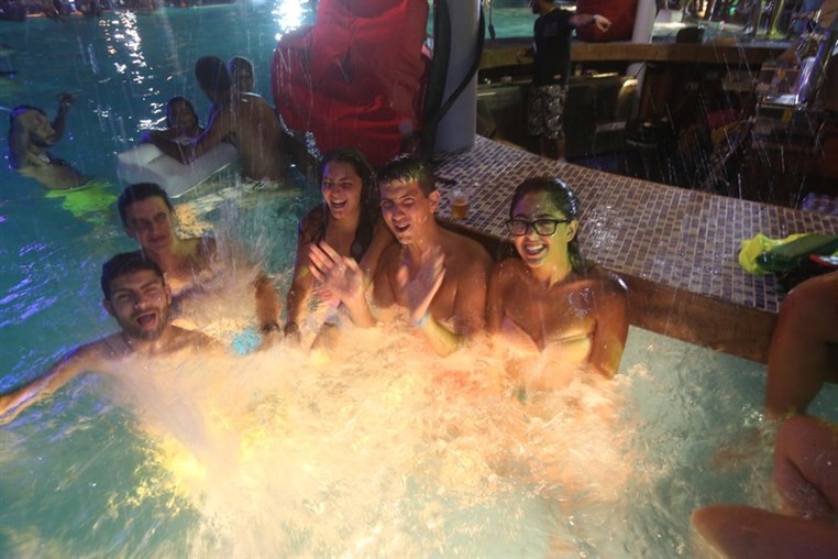 Lebanon Largest FOAM Party 3 (3)